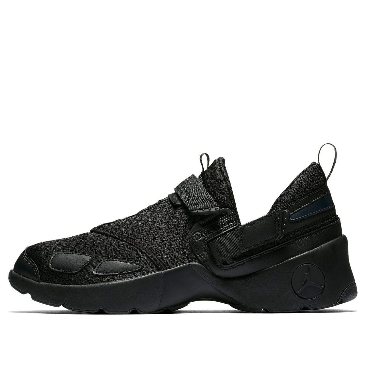 Air Jordan Trunner LX 'Triple Black' 897992-020