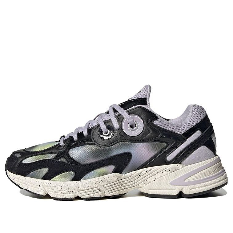 adidas Astir HQ8954