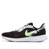 Nike Revolution 5 'Black Ghost Green' BQ3204-007