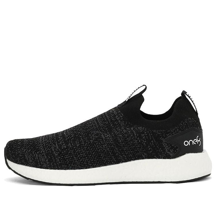 (WMNS) PUMA X One8 Virat Kohli Nrgy Neko Low Top Running Shoes Black/White 193562-01