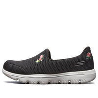 (WMNS) Skechers Go Walk Evolution Ultra 'Black White' 15749-BKW
