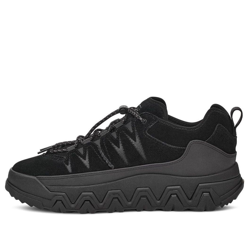 UGG CapTrail Low Black' 1158252-BLK