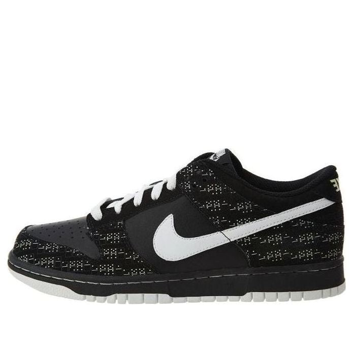 (GS) Nike Dunk Low 'Black White' 310569-912