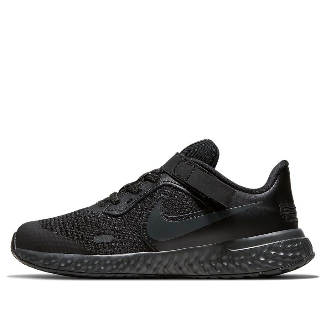 (PS) Nike Revolution 5 FlyEase 'Triple Black' CQ4648-001