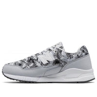 (WMNS) New Balance 530 Series 90s Flower and Plants Grey/White W530TCB