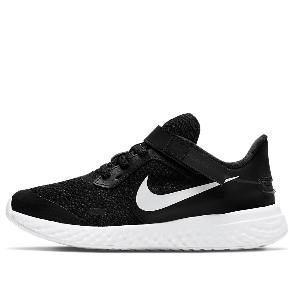 (PS) Nike Revolution 5 FlyEase 'Black White' CQ4648-004