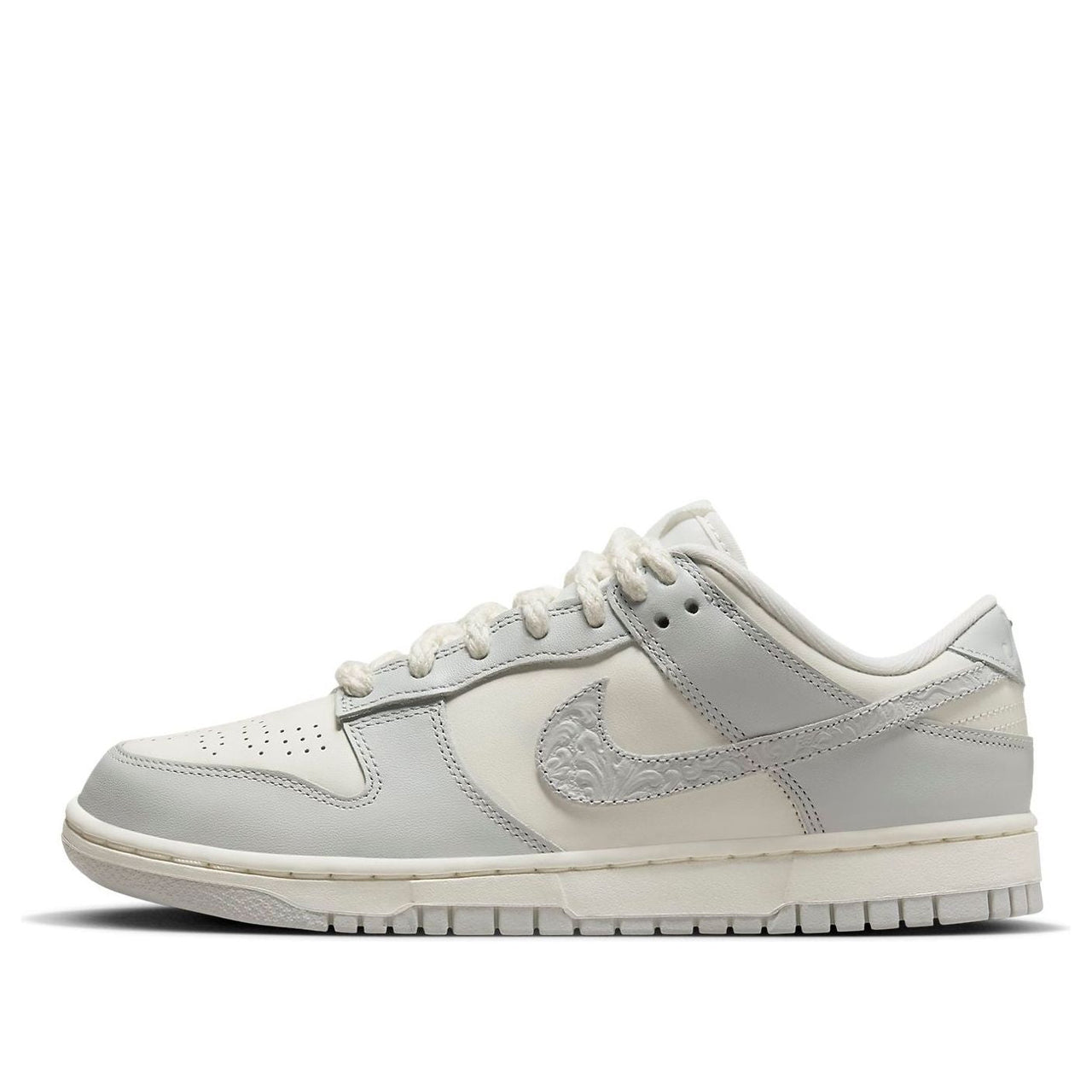 (WMNS) Nike Dunk Low 'Needlework Sail Aura' FJ4553-133
