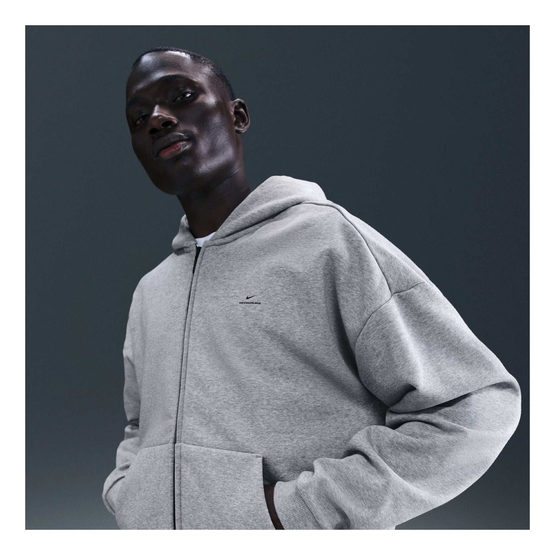 Nike Standard Issue Therma-FIT Full-Zip Hoodie 'Dark Grey Heather' IO3690-063