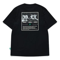Men's FILA FUSION Subject Pattern Printing Knit Loose Sports Short Sleeve Black T11M132106F-BK