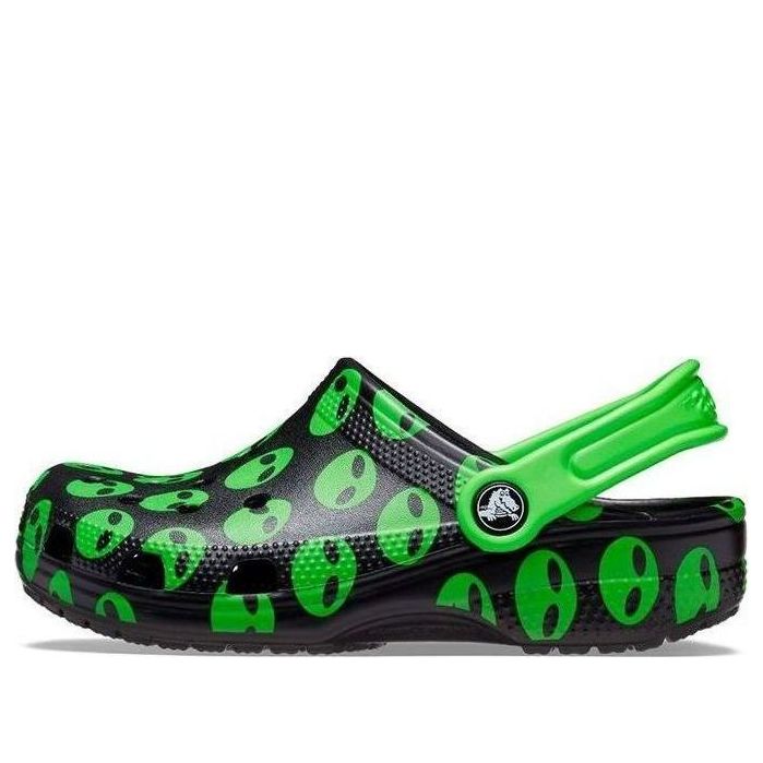 (GS) Crocs Classic Easy Icon Clogs 'Black Green' 207599-001