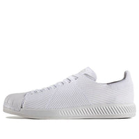 adidas originals Unisex Superstar Sneakers White S82240