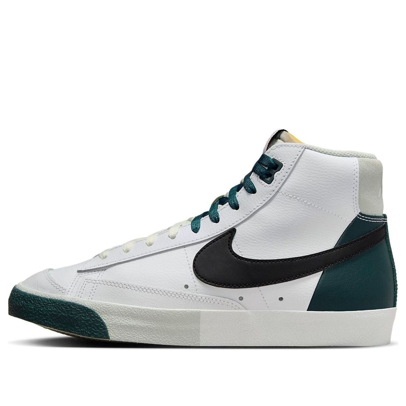Nike Blazer Mid '77 Premium 'Remix' FB8889-100