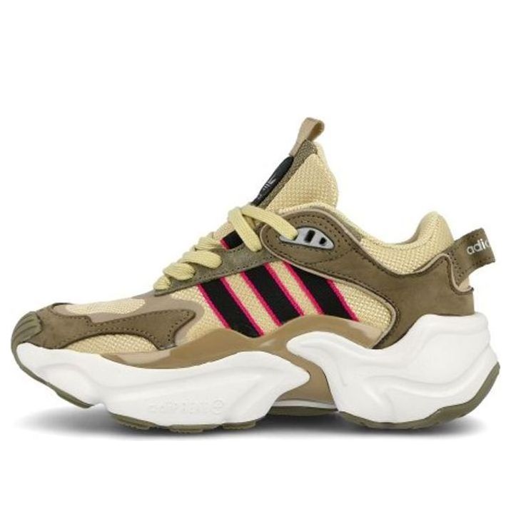 (WMNS) adidas Magmur Runner 'Desert Sand' EE5144