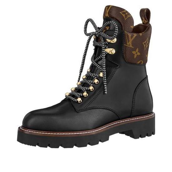 (WMNS) LOUIS VUITTON Territory Flat Ranger Boots 'Black with Monogram Collar' 1A958P