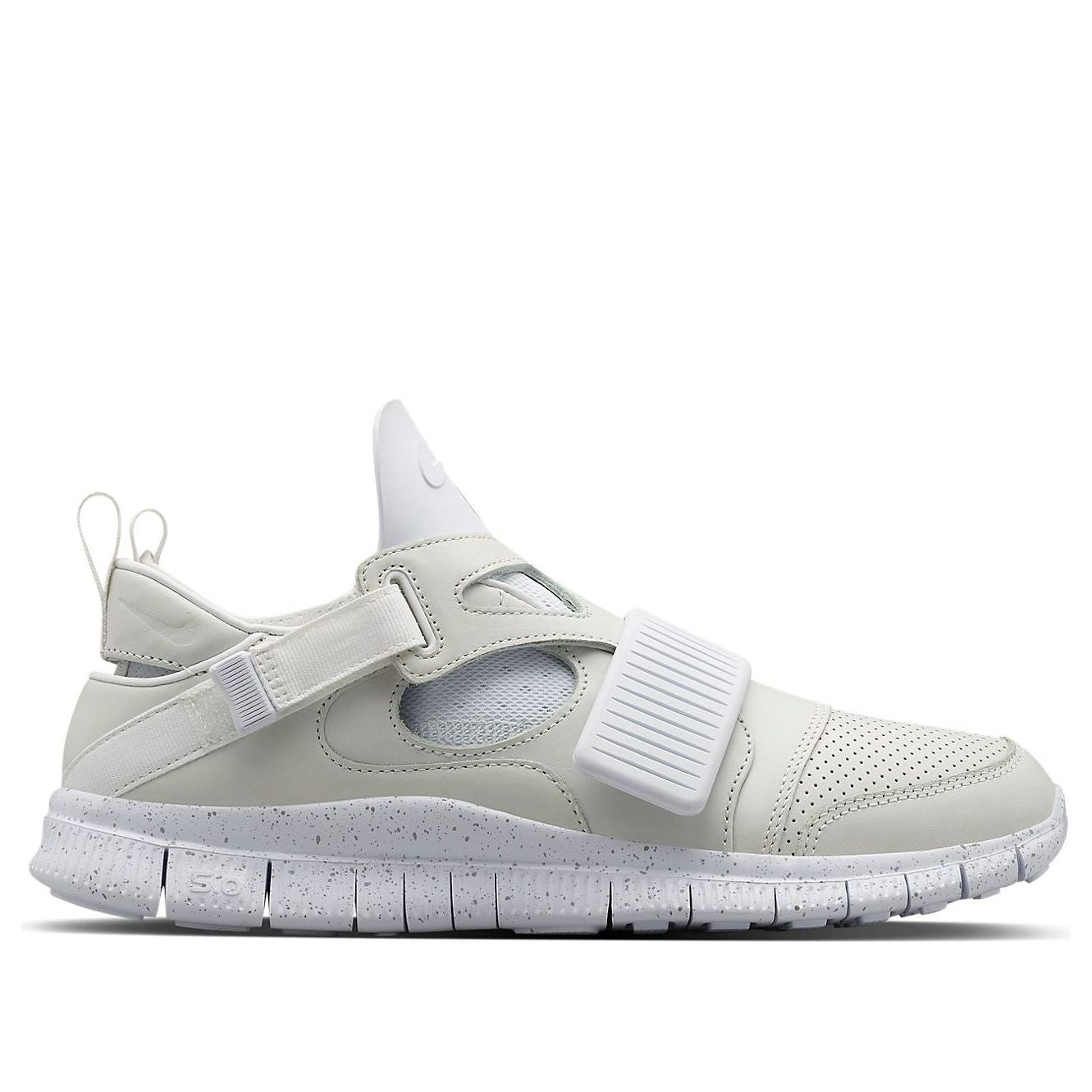 Nike Free Huarache Carnivore SP 'White' 801759-110