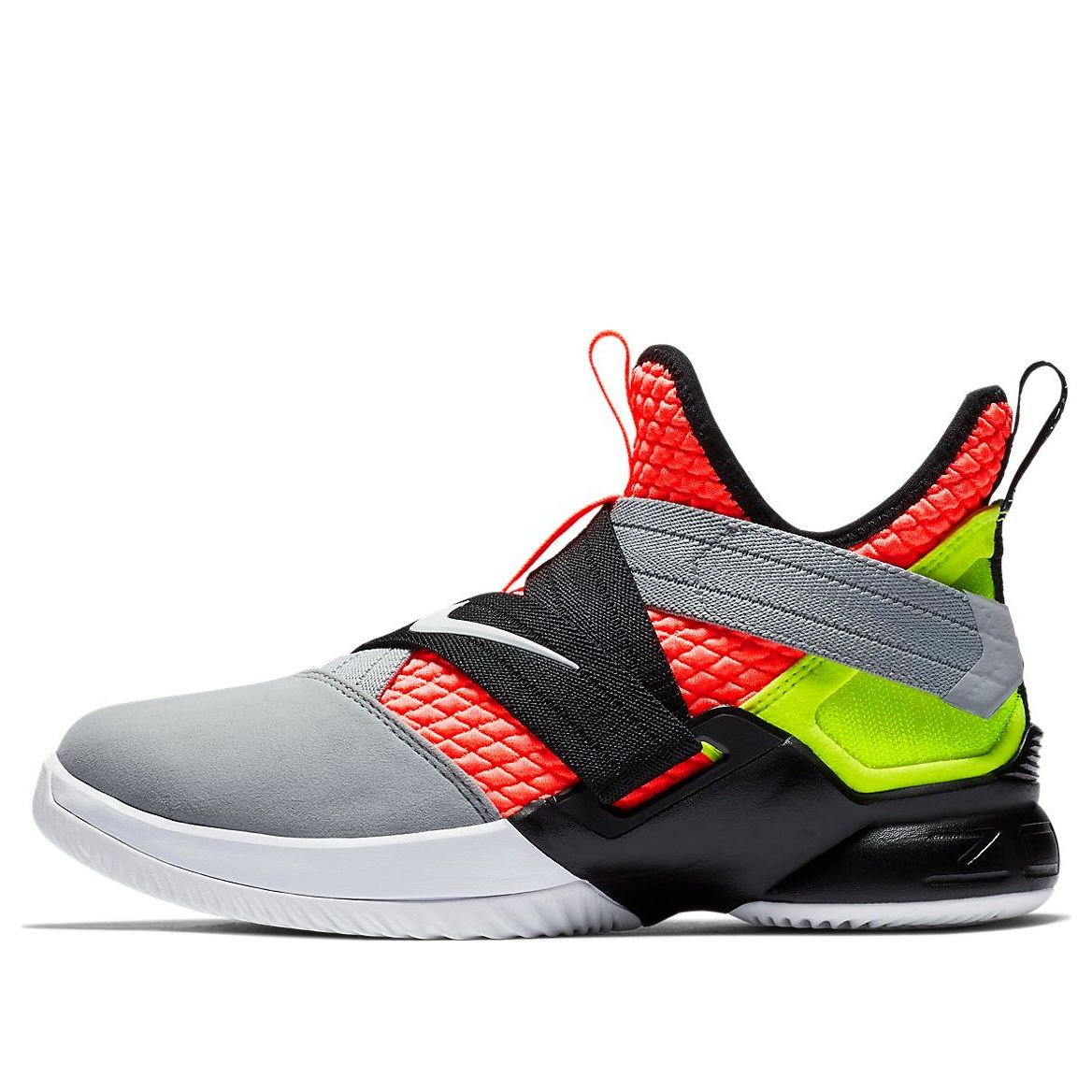 (GS) Nike LeBron Soldier 12 SFG 'Hot Lava' AO2910-800
