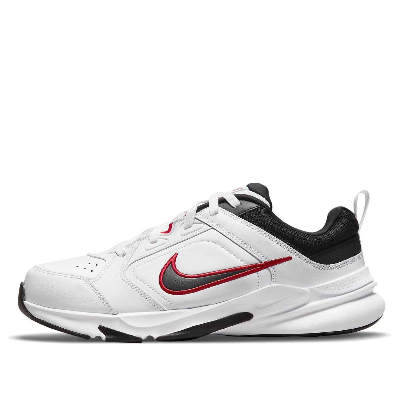 Nike Defy All Day 4E Wide 'White University Red' DM7564-102