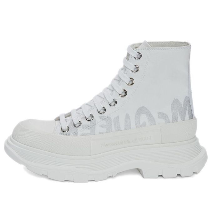 (WMNS) Alexander McQueen Tread Slick Graffiti Logo Boots 'White Grey' 676718W4RQ29071