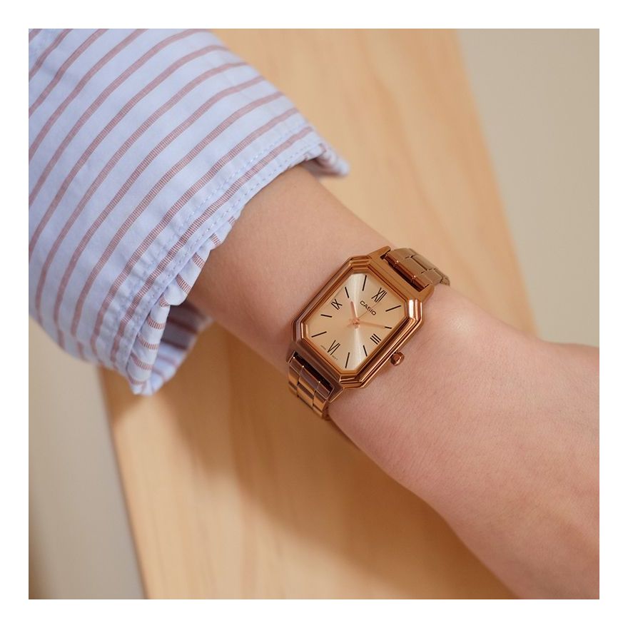 CASIO Series Small quartz Watch Color Retro Small Gold Analog LTP-E168G-9B