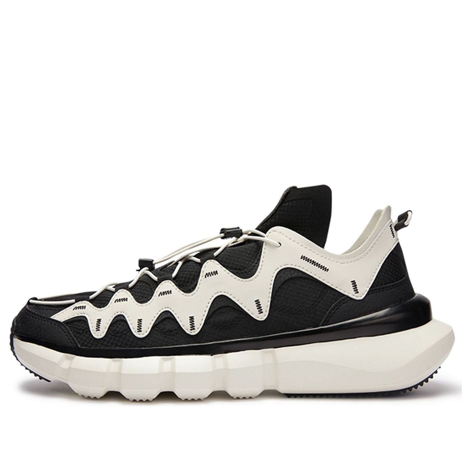 (WMNS) Li-Ning Wade Essence 2.3 Lite 'Black White' LGLS006-3