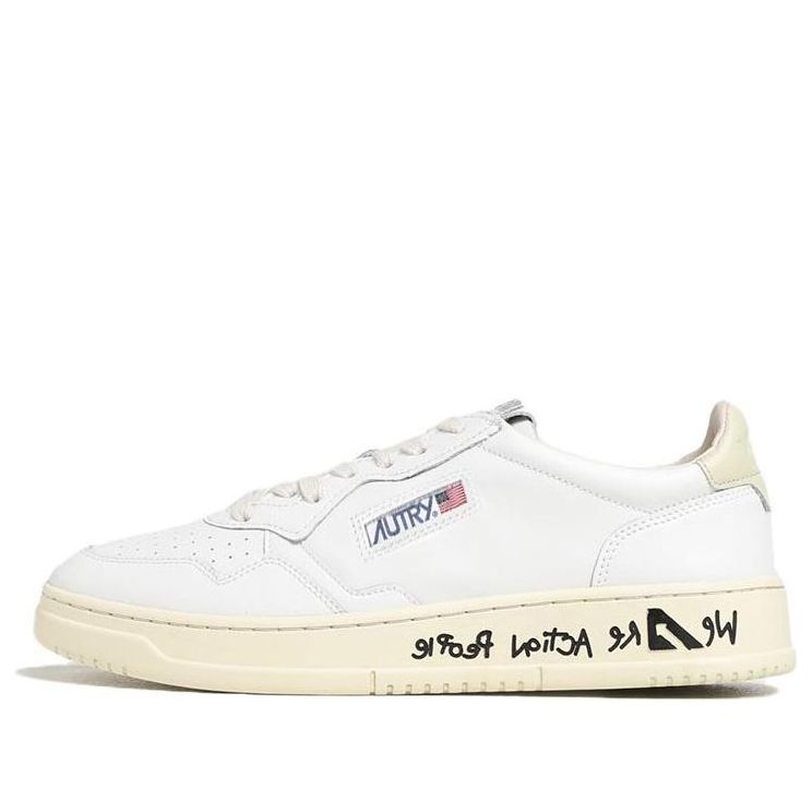 Autry Medalist Words Low Leather 'White' AULM-LD10