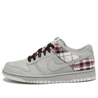 (WMNS) Nike Dunk Low CL Gray 'Grey Red' 317815-005