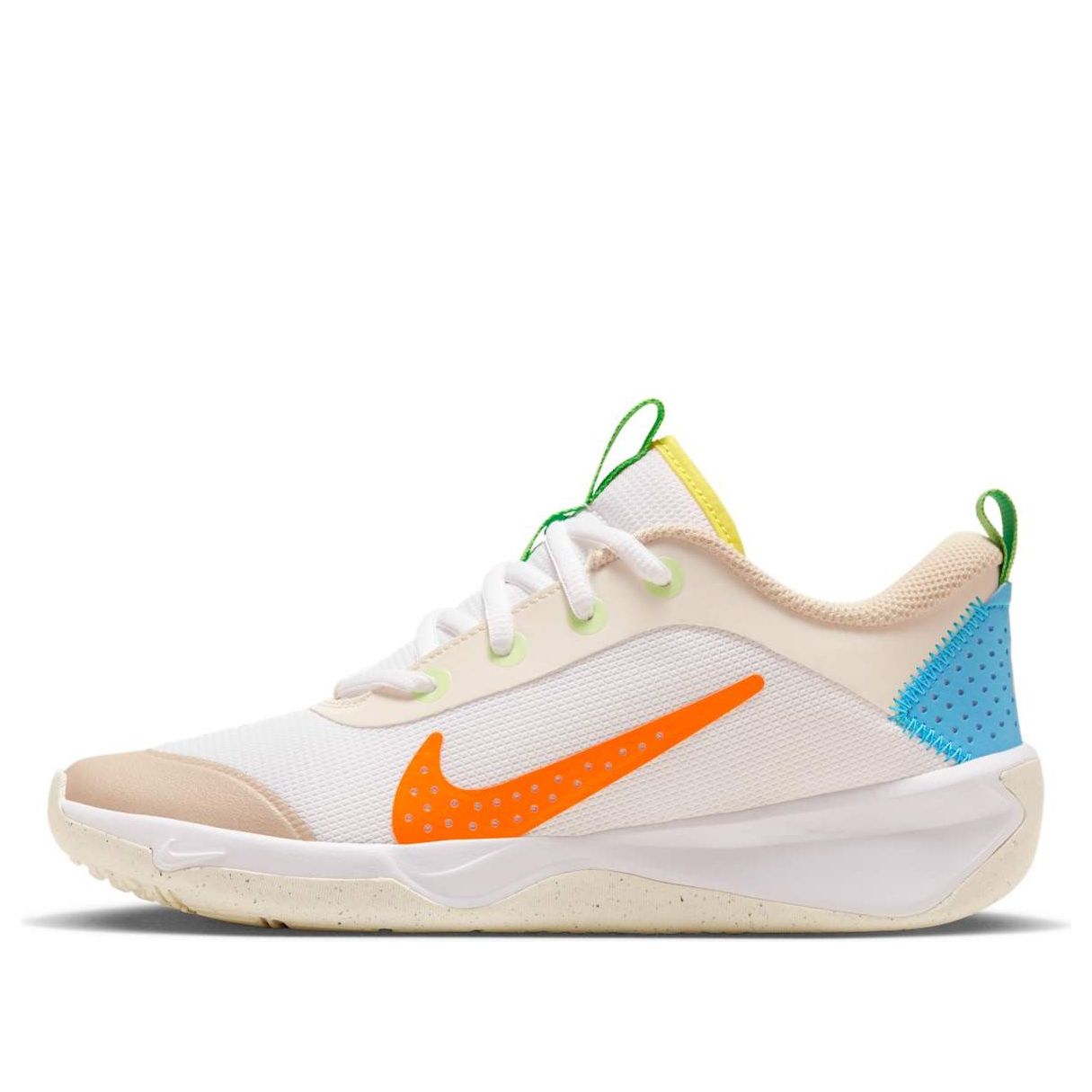 (GS) Nike Omni Multi-Court 'White Total Orange' FN8906-181