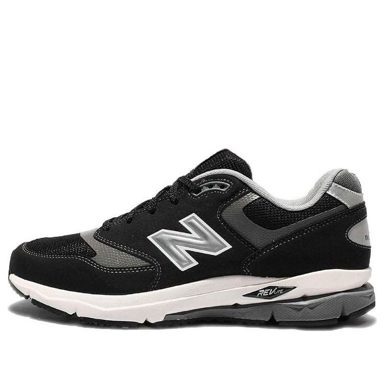 New Balance 774 Low-Top Black M774BK3
