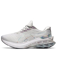 (WMNS) ASICS Novablast 2 'Platinum' 1012B131-020