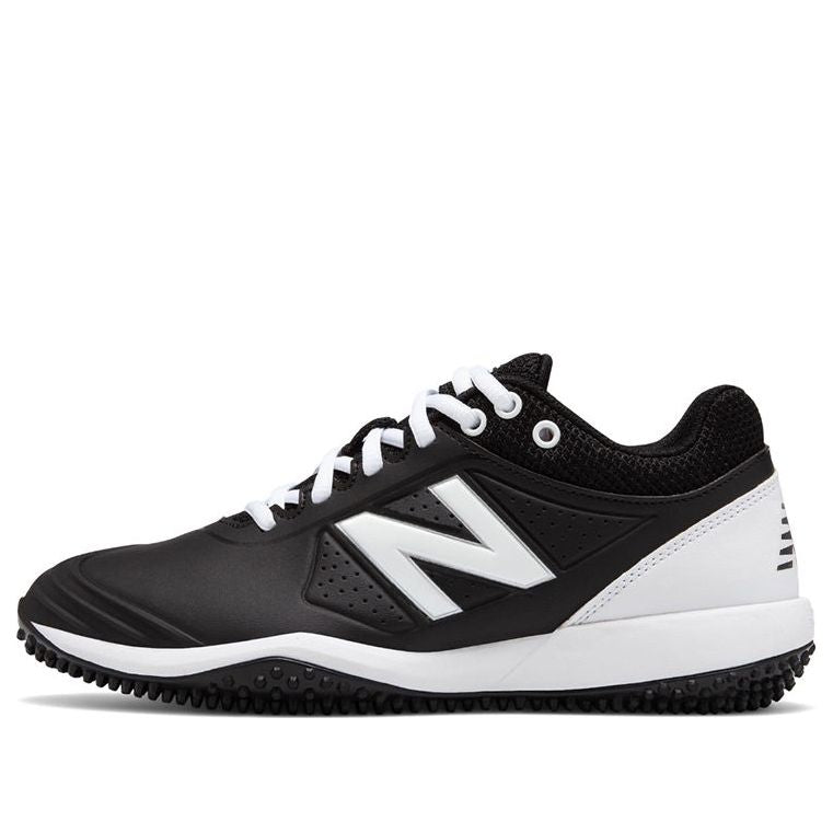 (WMNS) New Balance Fusev2 Turf Black/White STFUSEK2