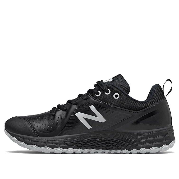 (WMNS) New Balance Fresh Foam Velo v2 Turf 'Black' STVELOK2