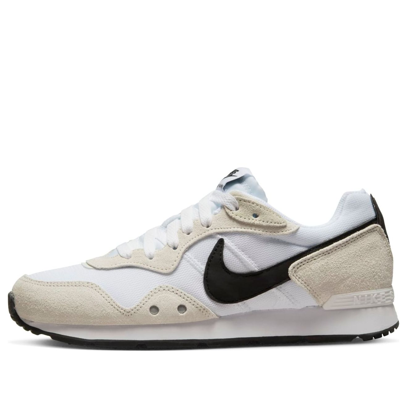 (WMNS) Nike Venture Runner 'White Black' CK2948-110
