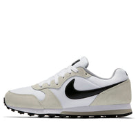 (WMNS) Nike MD Runner 2 Grey/White/Black 749869-100