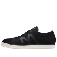 Mizuno School Trainer 'Black' D1GA196109