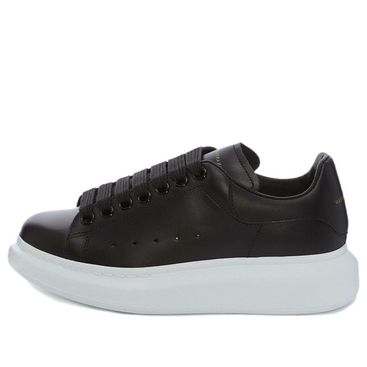 (WMNS) Alexander McQueen Oversized Sneaker 'Black' 462214WHGP01000