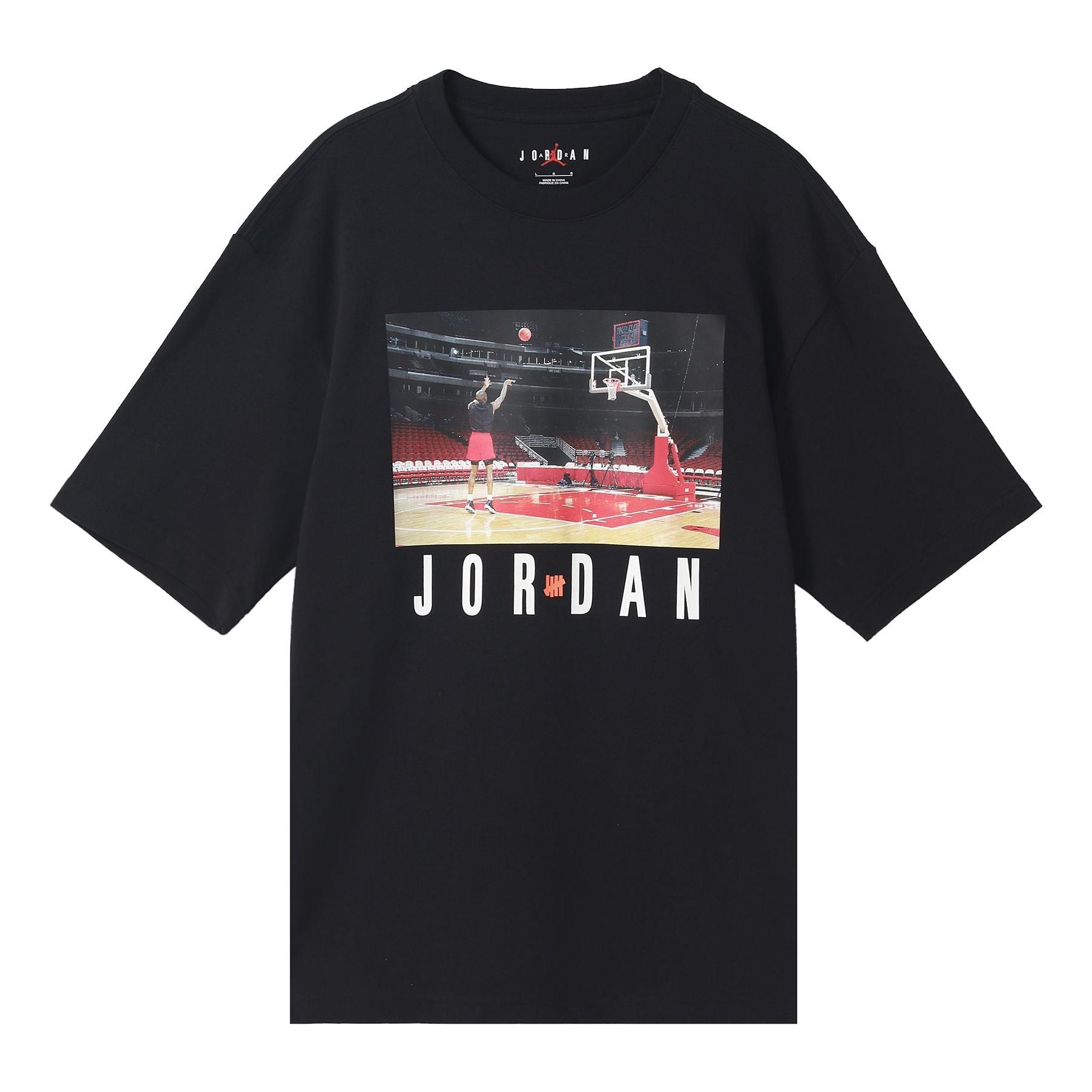 Air Jordan x Undefeated T-Shirt Asia Sizing 'Black' DX6030-010