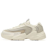 (WMNS) ANTA Life Series Sneakers 'White Grey' 121948823R-3