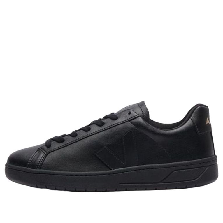 Veja Urca CWL 'Full Black' UC072597