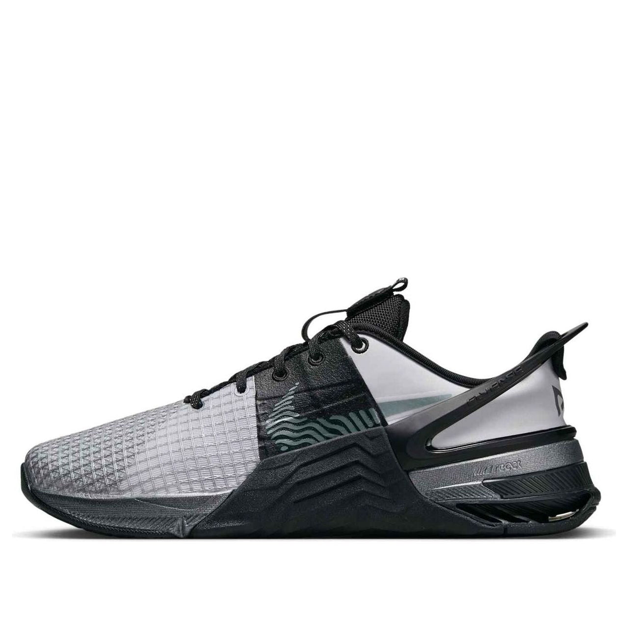(WMNS) Nike Metcon 8 FlyEase Premium 'White Black Silver' DV9931-100