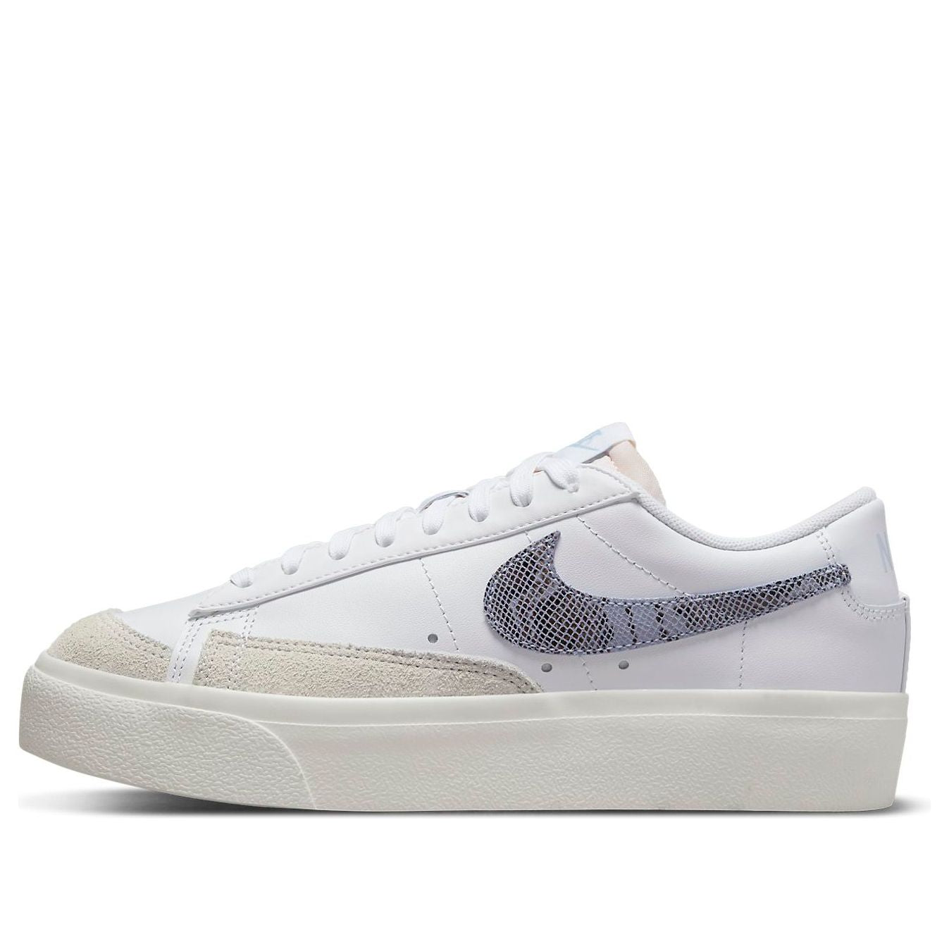 (WMNS) Nike Blazer Low '77 Platform DV6978-100