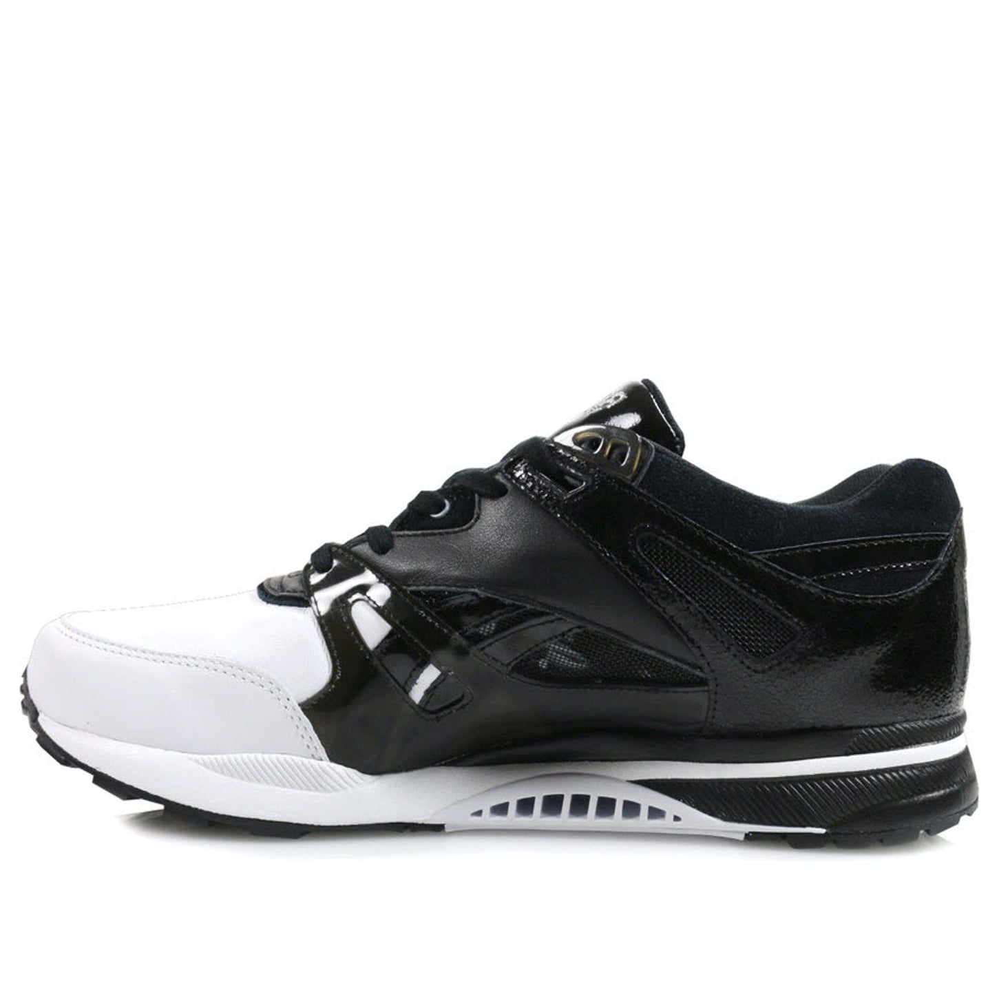 Reebok J-01 x Ventilator CNT M48581