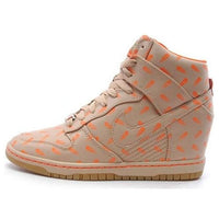 (WMNS) Nike Dunk Sky High 'Black History Month' 586581-200