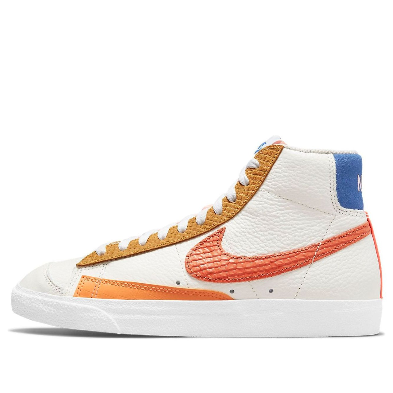 (WMNS) Nike Blazer Mid '77 'Campfire Orange' DM2872-100