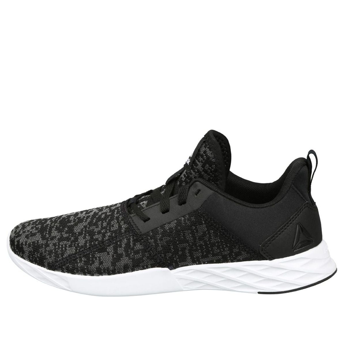 (WMNS) Reebok Running Astroride Strike 'Black White' CN6050