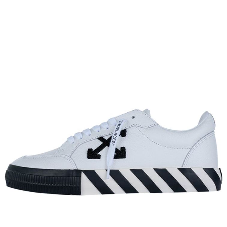 Off-White Leisure Sneakers Black/White OWOMIA085E20LEA001JW