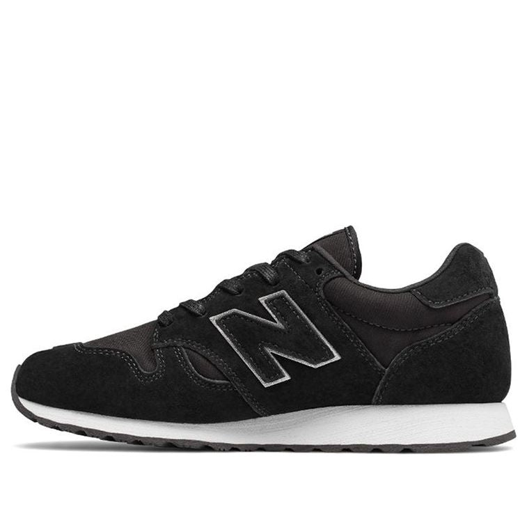 (WMNS) New Balance 520 Sneakers Black/White WL520RK