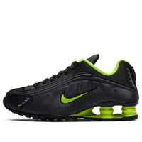 (GS) Nike Shox R4 'Black Volt' CW2626-002