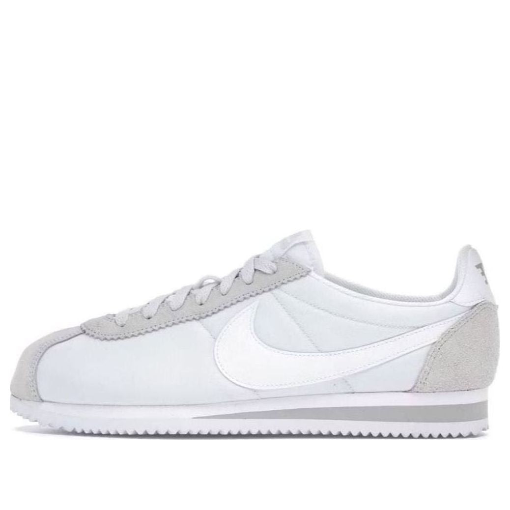 (WMNS) Nike Classic Cortez Nylon 'Pure Platinum' 749864-010