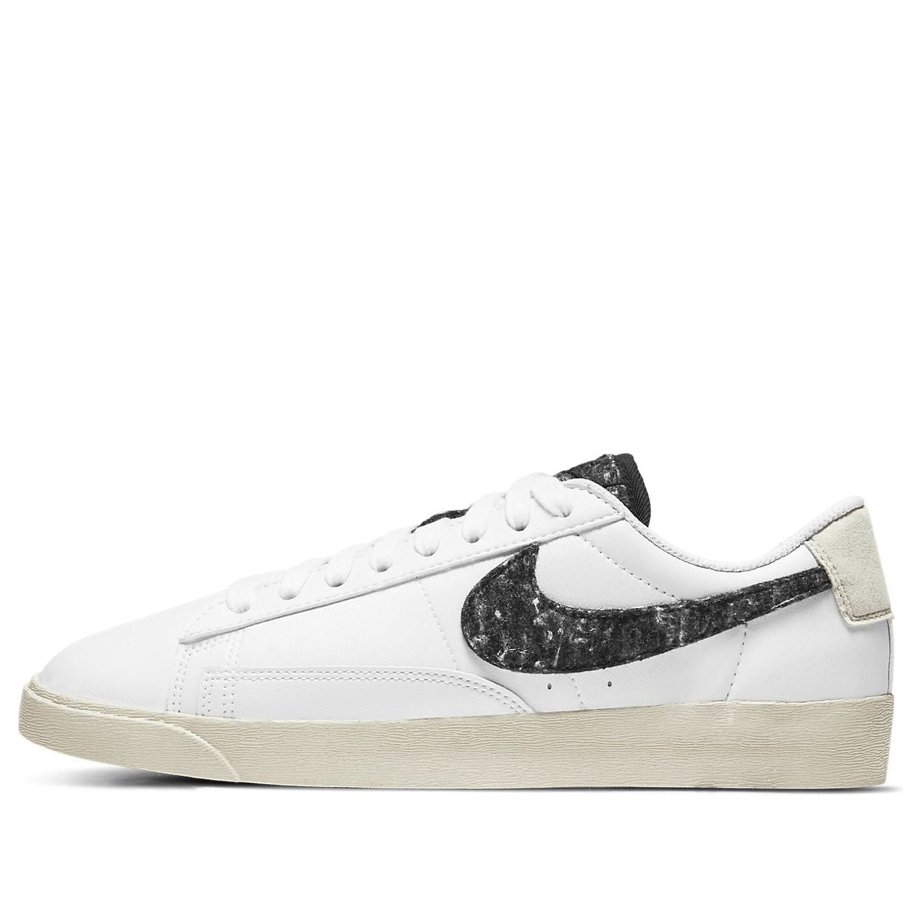 (WMNS) Nike Blazer Low SE 'Recycled Wool Pack - White Black' DA4934-100
