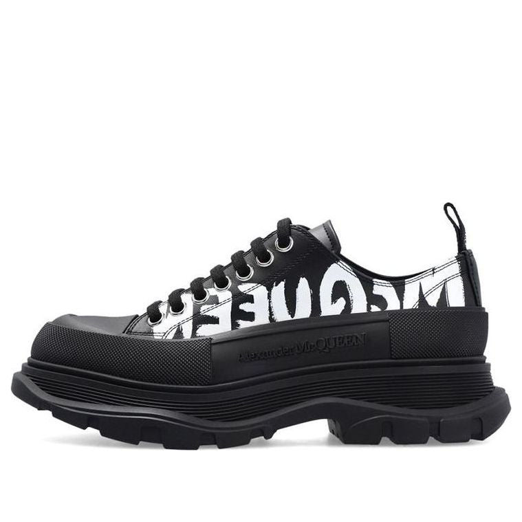 (WMNS) Alexander McQueen Tread Slick Low Lace Up Shoes 'Black White' 679530WIABD1006